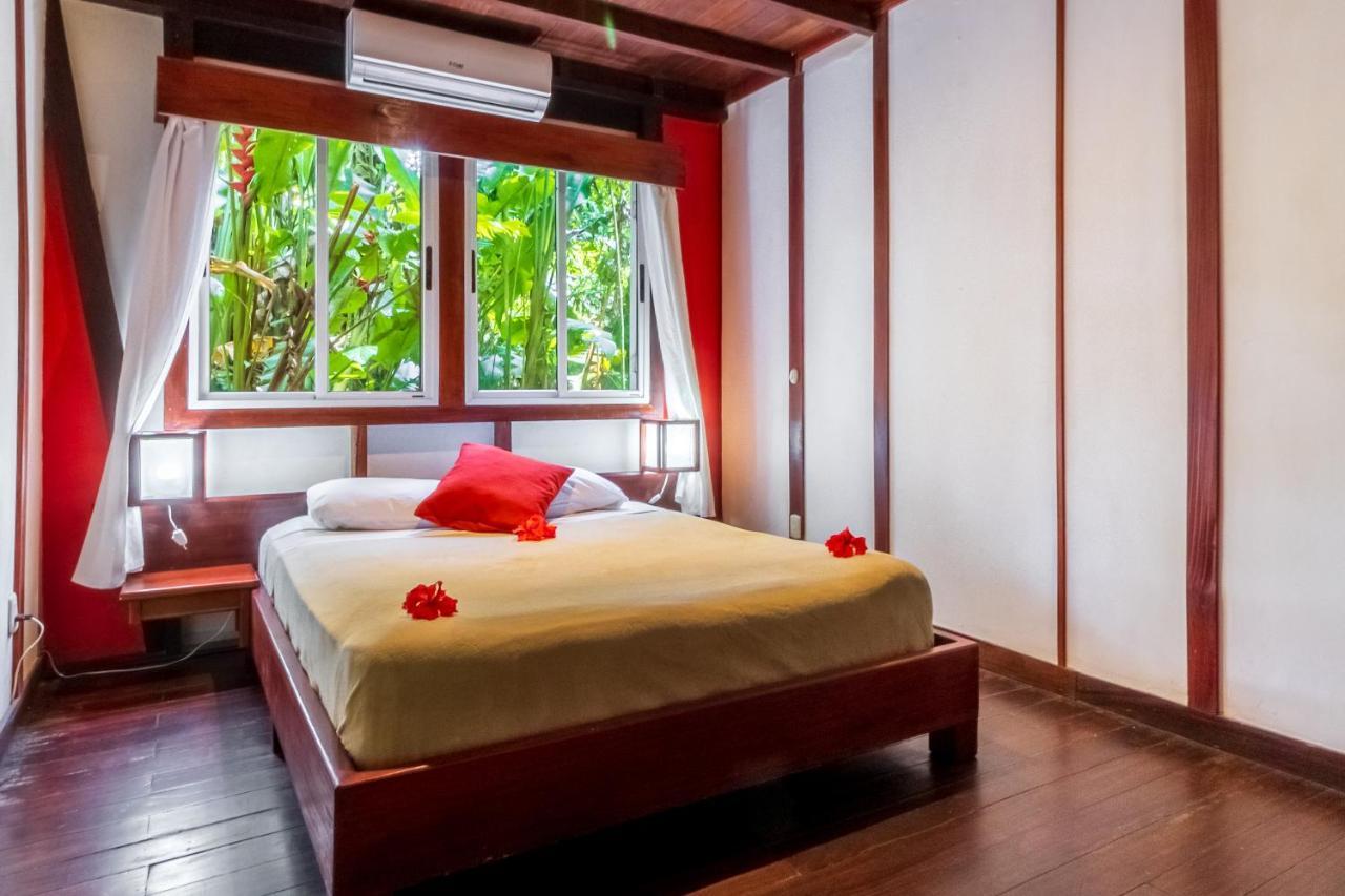 Puerto Viejo de Talamanca Namuwoki Lodge מראה חיצוני תמונה