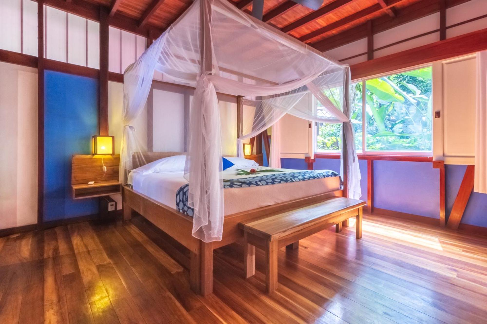 Puerto Viejo de Talamanca Namuwoki Lodge מראה חיצוני תמונה