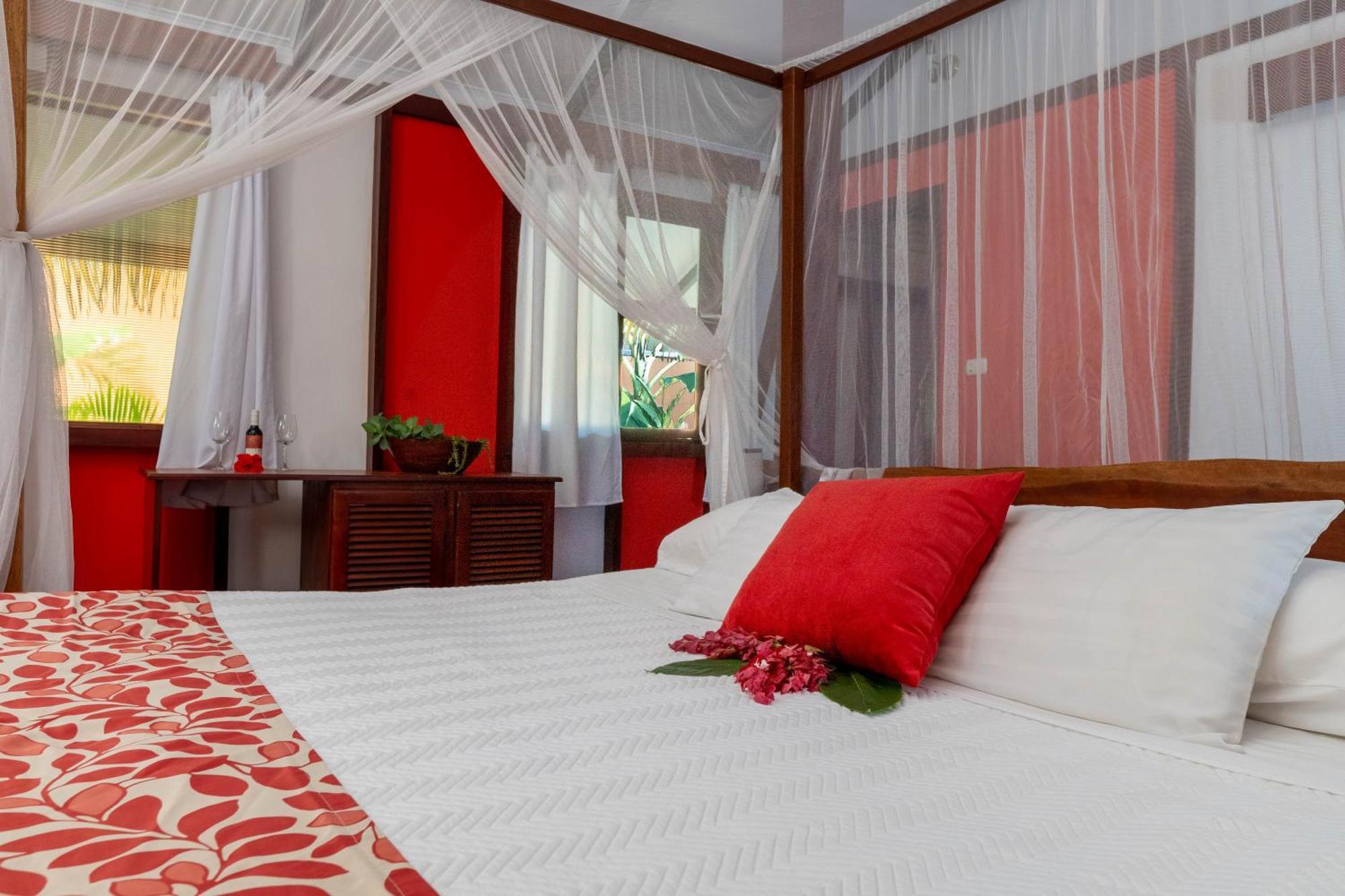 Puerto Viejo de Talamanca Namuwoki Lodge מראה חיצוני תמונה