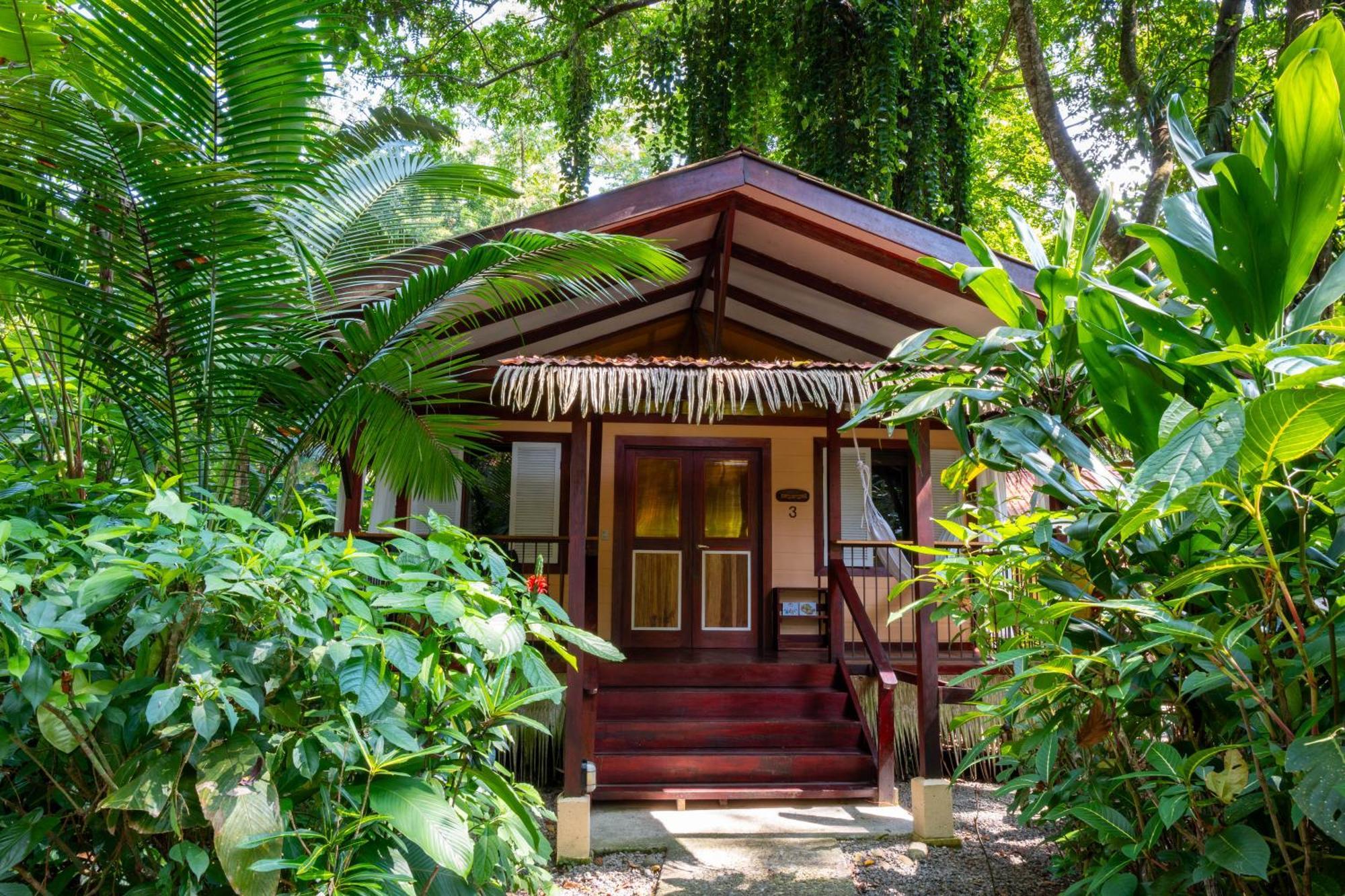 Puerto Viejo de Talamanca Namuwoki Lodge מראה חיצוני תמונה